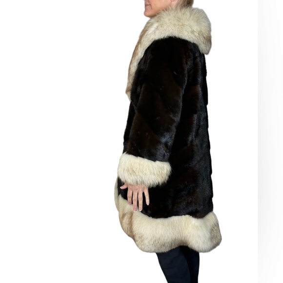 WOLF & MINK FUR STUNNING GENUINE Elegant Black Cream Teddy Jacket Soft Vintage - Picture 4 of 15